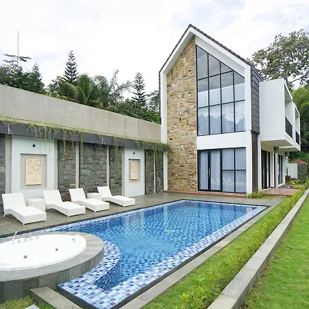 Shanaya Resort Malang-3